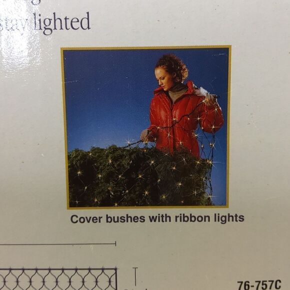 Holiday Time twinkling ribbon light set - Picture 8 of 13